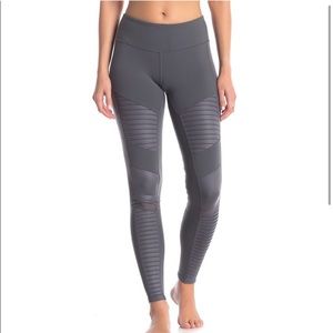 Alo Yoga Moto Leggings
